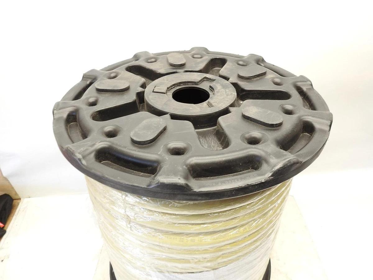 New Oem Parker 801-8-YEL-RL Hydraulic Hose: 300 psi, 1/2 in Hose Inside Dia 300F