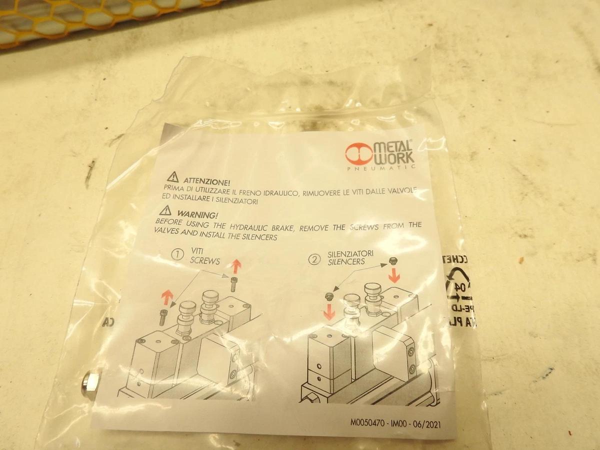 New Metal Work Pneumatics Pneumatic Cylinder W17322220250