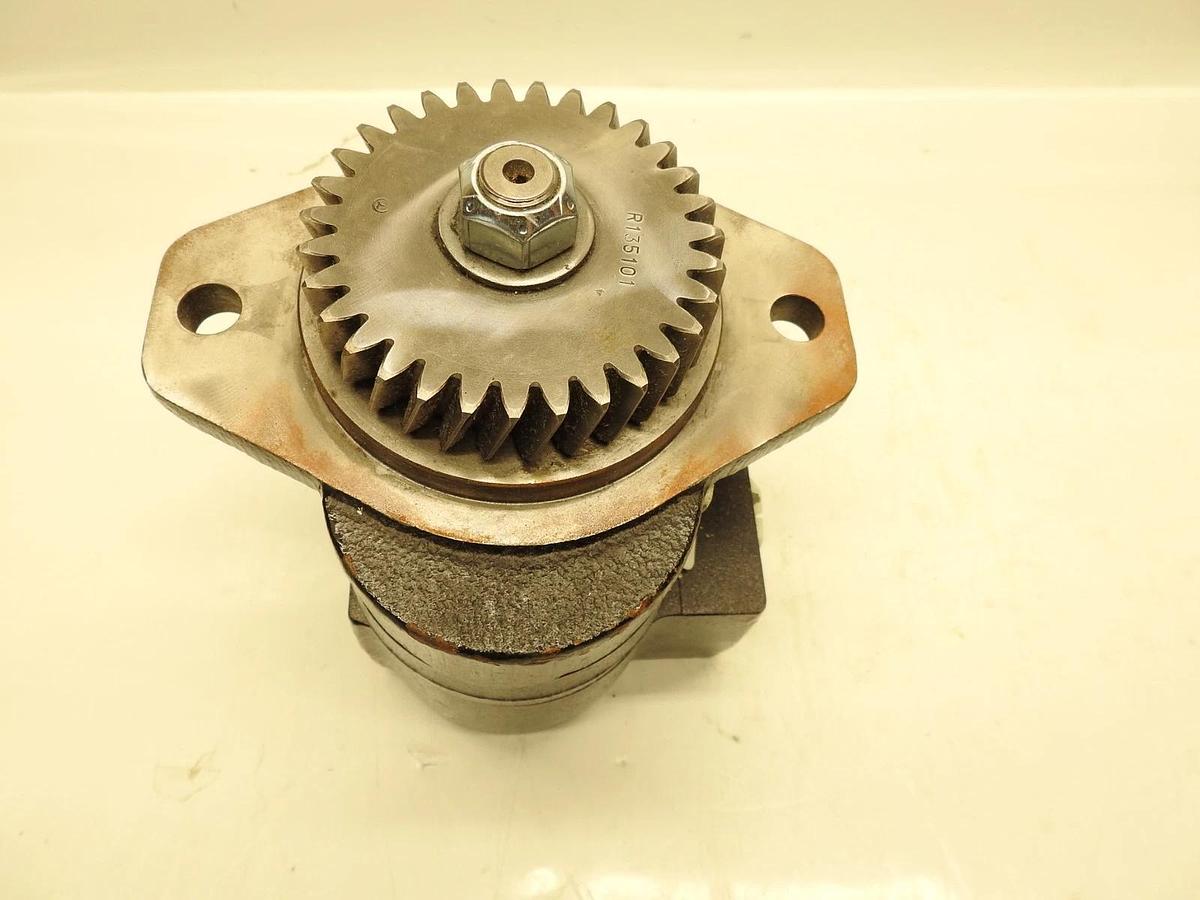 New Genuine Oem John Deere AT380049 Fan Drive Hydraulic External Gear Pump