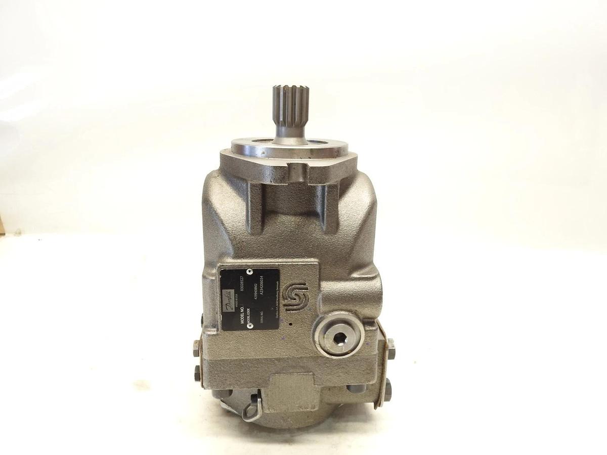 Oem Danfoss 83028527 AGCO 4299408M2 Axial Piston Hydraulic Pump Massey Ferguson