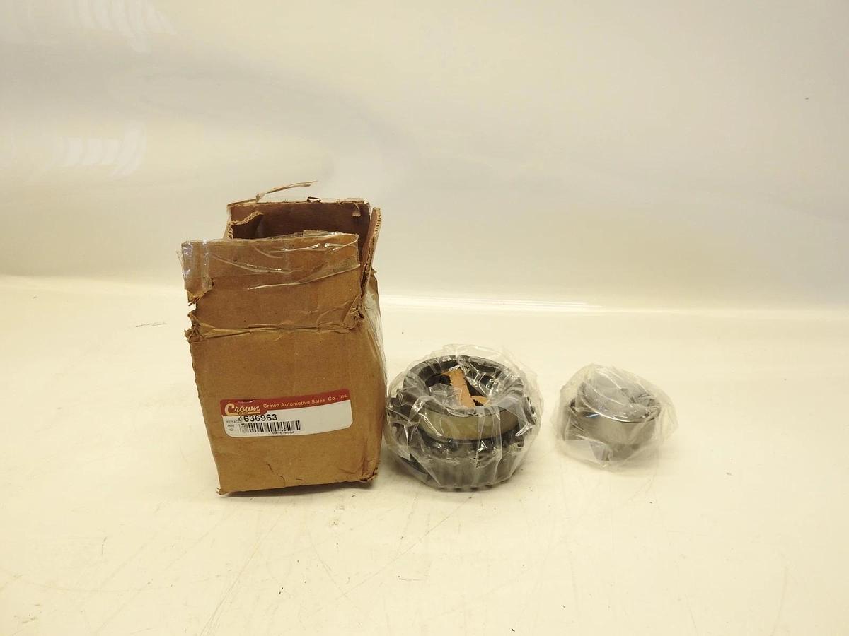 Crown Automotive 4636963 Transfer Case Drive Sprocket