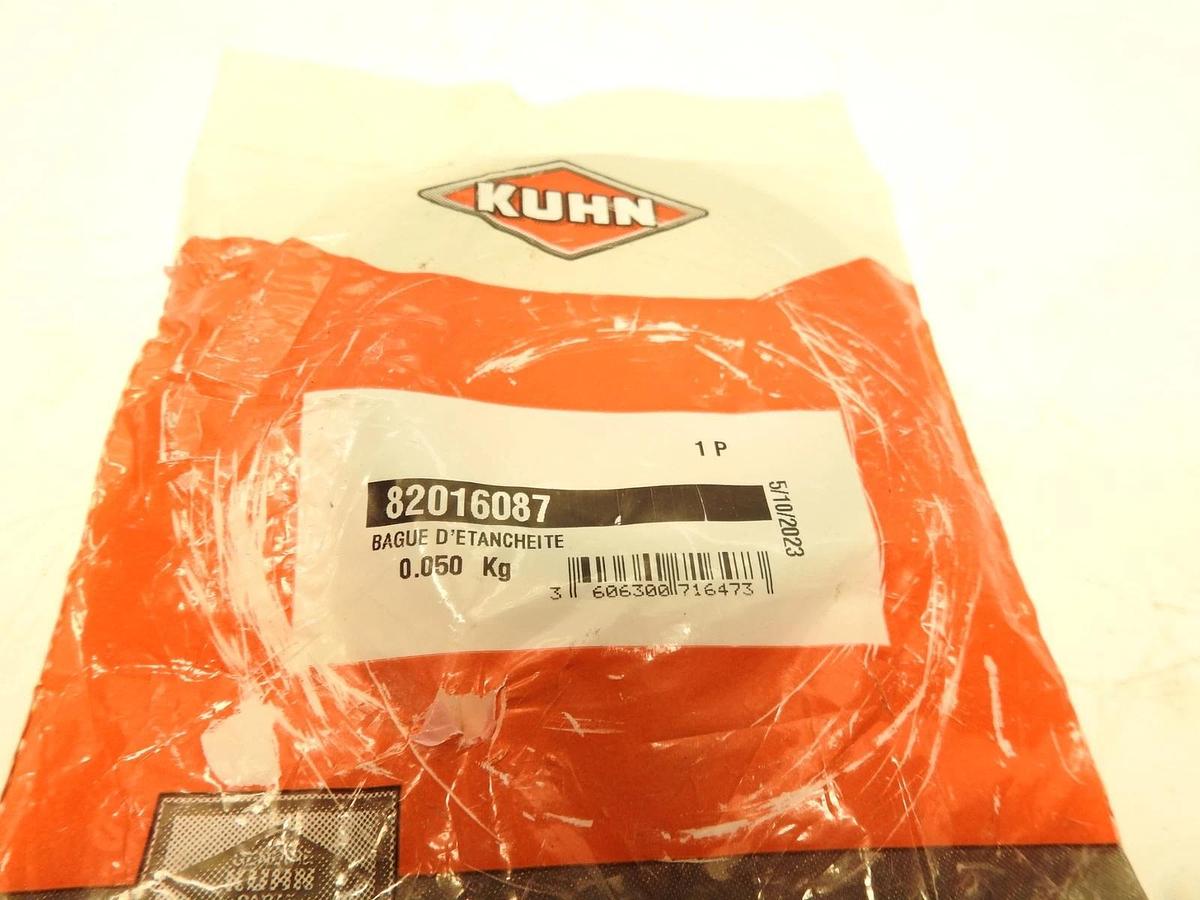Genuine Oem Kuhn 82016087 OIL SEAL