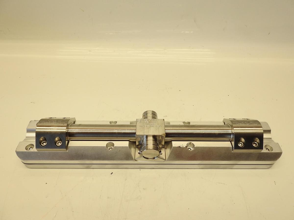 AMAT Applied Materials Slit Valve Door Assy 0021-70063 0021-76767 35cm Long