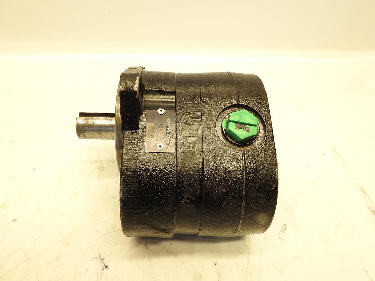 NEW OEM DANFOSS 83008429 GEAR PUMP-RH, SINGLE DISPL A201043180