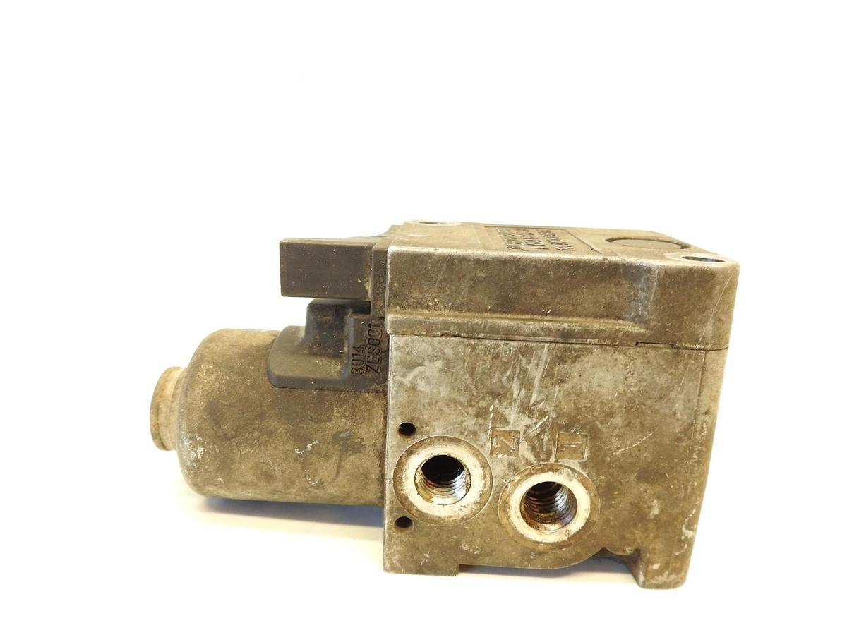 AS IS Oem Mercedes Detroit Diesel DD15 VPOD Air Control Valve (A0001531259) OEM