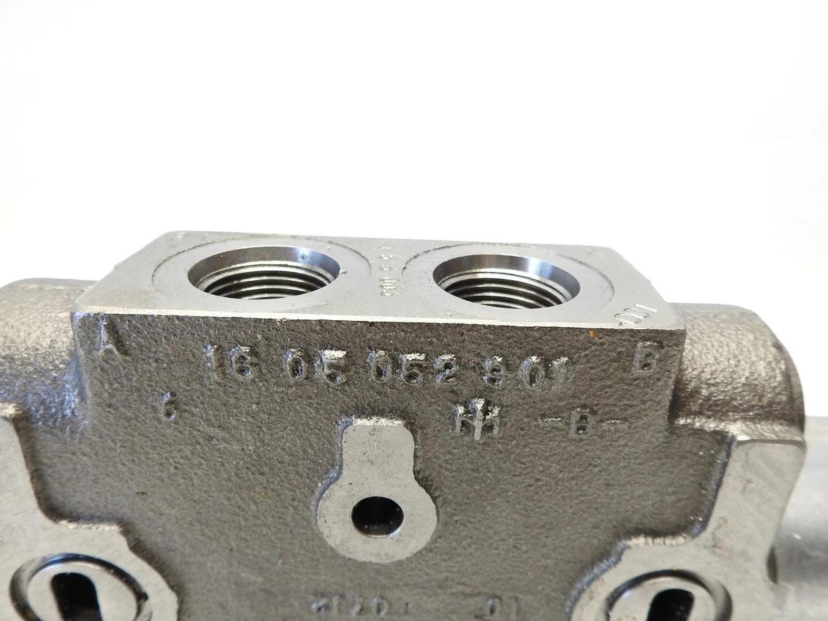 New Oem Cat 124-8816 Hydraulic Valve Section Fits: 436C 416C 438C 426C 428B 428C