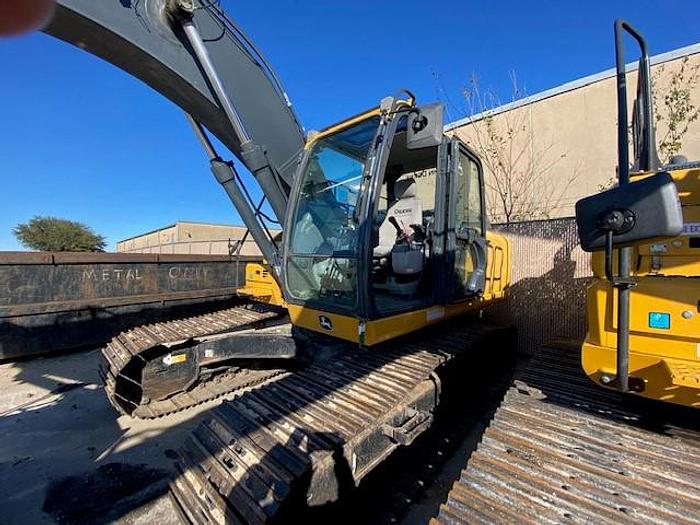Used 2018 DEERE 210G LC