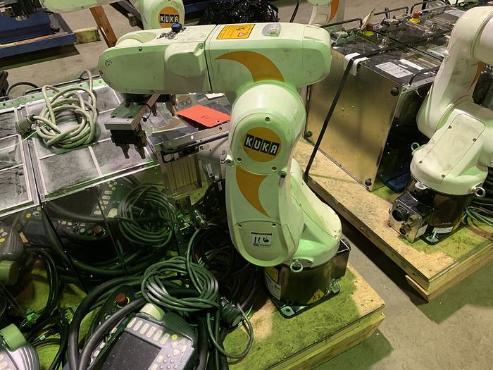 Used KUKA KR 5 SIXX R650 6 AXIS CNC ROBOT