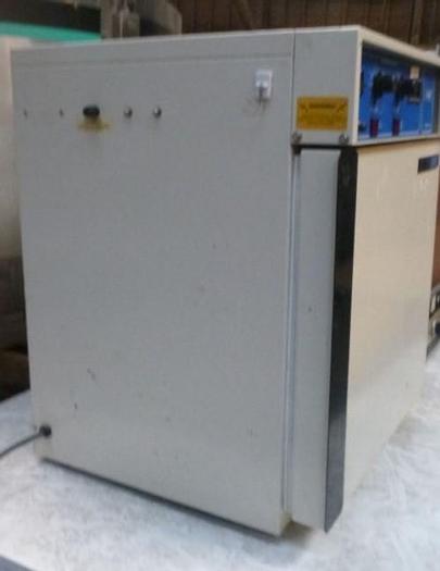 Used Oven, VWR, Shel-Lab, Incubator, Mdl 1520, 15" x 15" #S743501