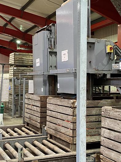 Used Herbert Lower Rater / Box Filler With Belt