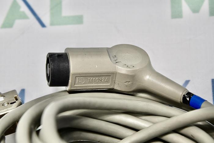 Used Philips M1032A Vuelink Module with Interface Cable