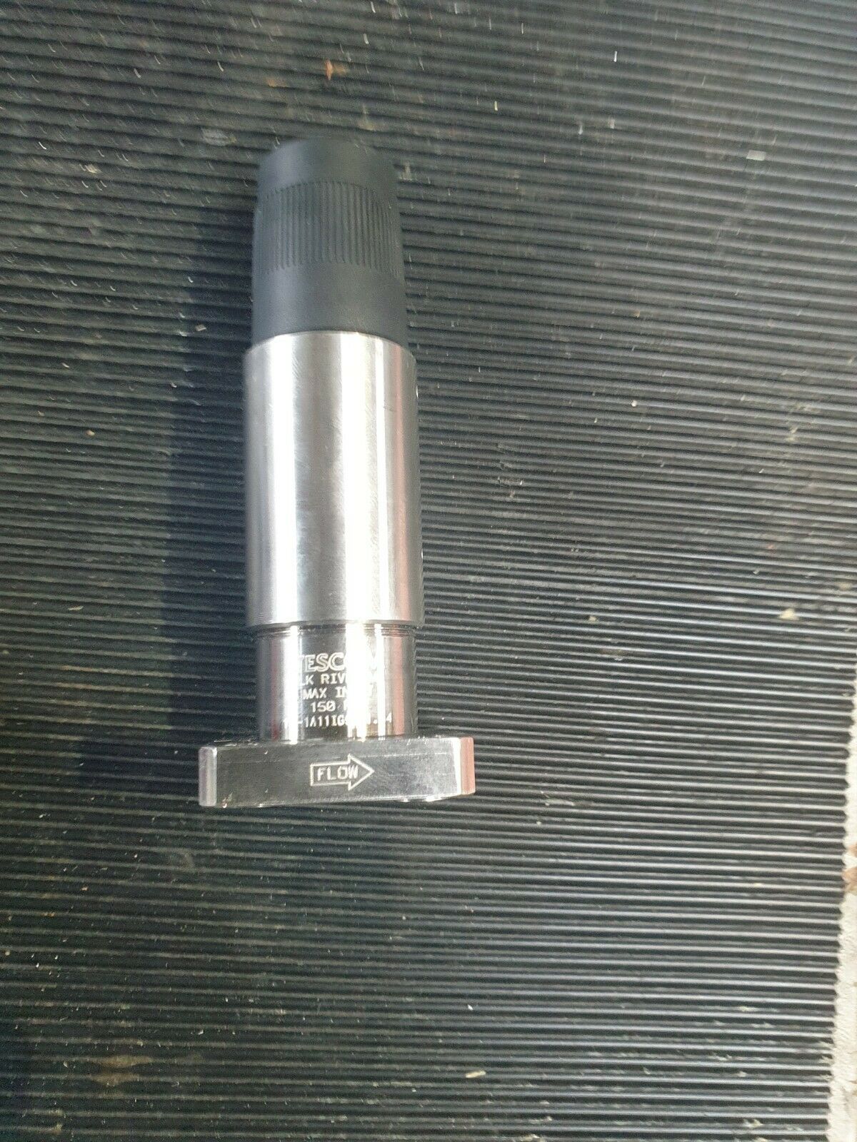 Used TESCOM  12-1A11IGS2W1.54 Manual Pressure Regulator (rbd2.1b5)