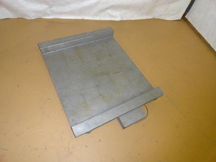 Used First-Weigh Floor Scale; Md#LSII-3001