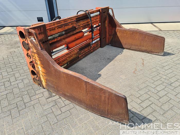 Used Bale clamp,  heavy duty