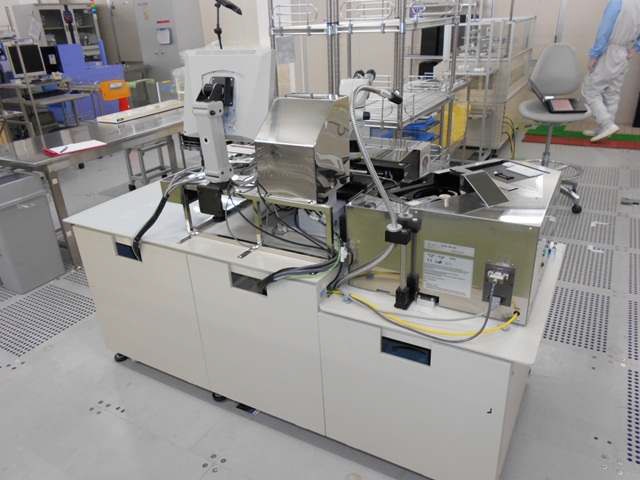 Used Nikon NWL860 Wafer Loader With ISS200 Microscope