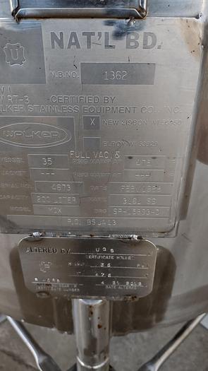 Used Inline Filling Systems - inline 12 spout pressure gravity filler with conveyor