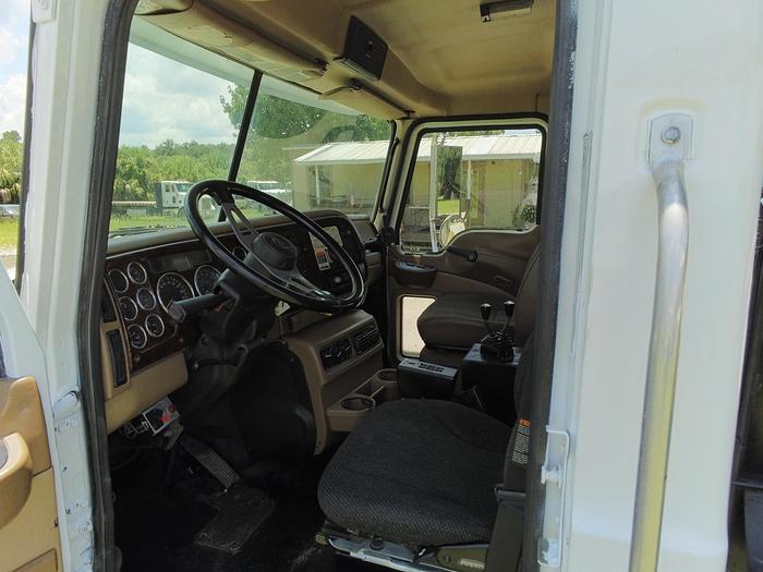 Used 2007 MACK CV713