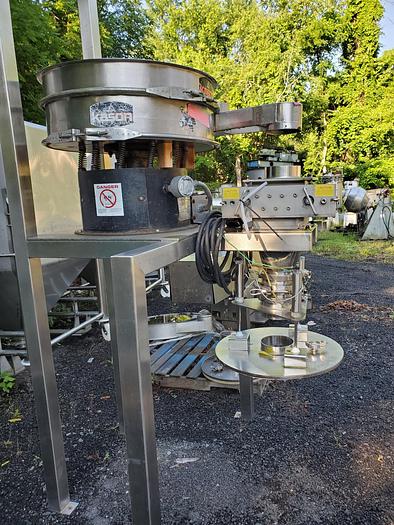Used 30" KASON SCREENER WITH MAGNETIC SEPARATOR - S/S - 1 DECK (#9890)