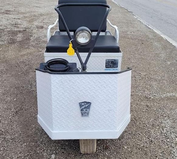 Used 2017 Taylor Dunn SS536