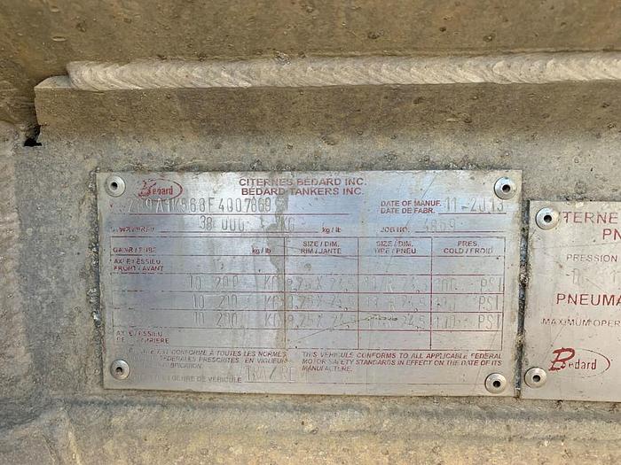 Used 2014 Bedard Pneumatic Dry Bulker Trailer