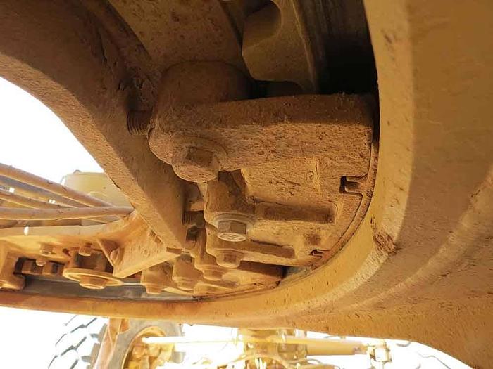 Used 2008 CATERPILLAR 14M