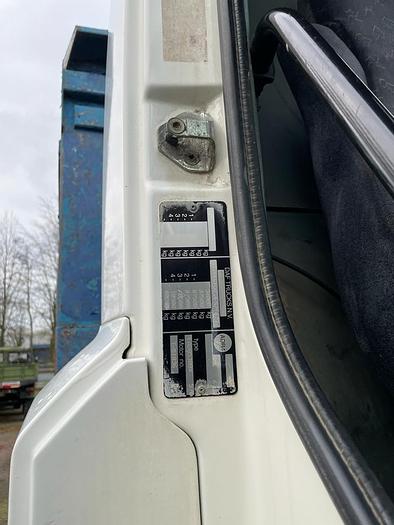 Gebruikt 2000 DAF 85 CF 380 euro 2 8x4 kipper RHD