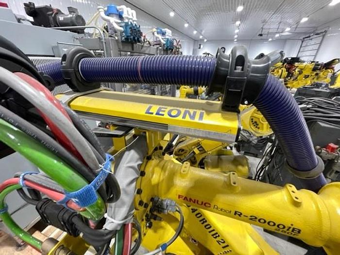 Used FANUC R-2000iB/250F 6 AXIS ROBOT WITH FANUC R30iB CONTROLLER