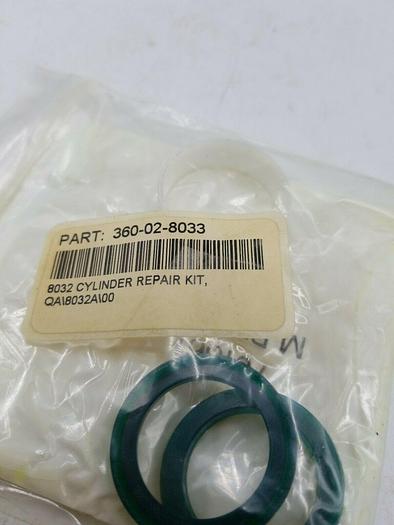 360-02-8033 Cylinder Repair Kit