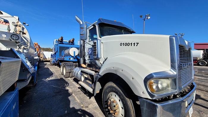 Used 2009 TEM Double Pumper Trailer