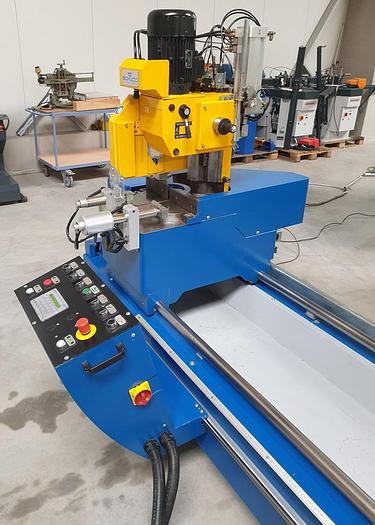 Gebraucht Doppelgehrungssäge Schüco PDG Steel