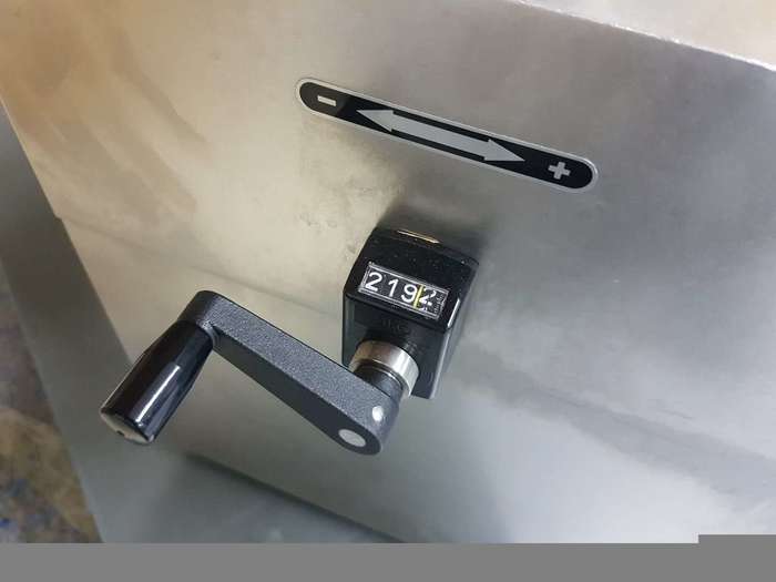 Used BAUSCH+STRÖBEL EDM3295 Volumetric Filling Machine