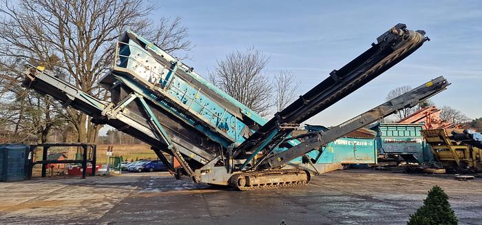 Used 2015 Powerscreen Chieftain 2100 3 deck