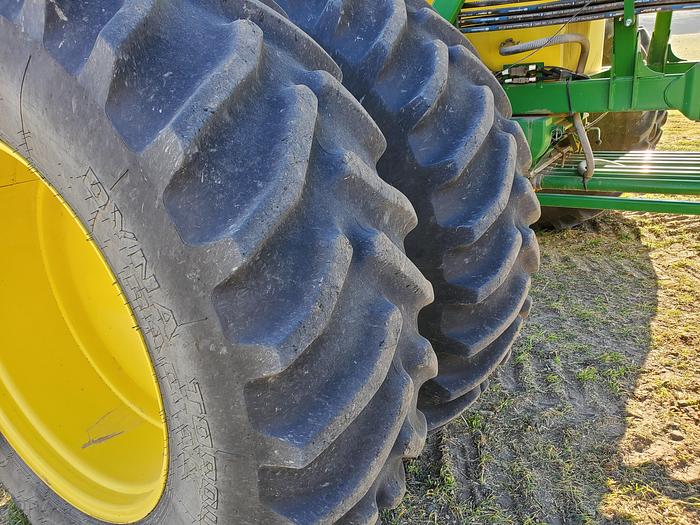 Used 2016 - 60' John Deere 1890 / 1910 Air Drill