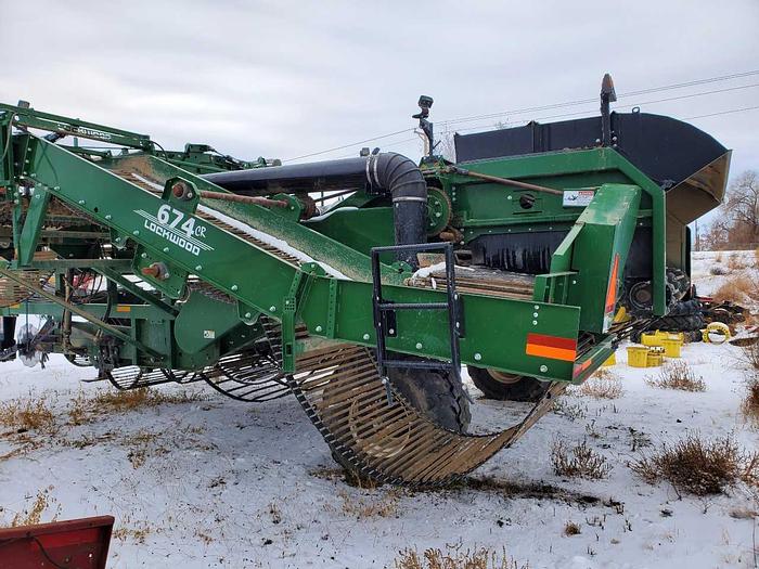 Used 2015 Lockwood 674 Potato Digger