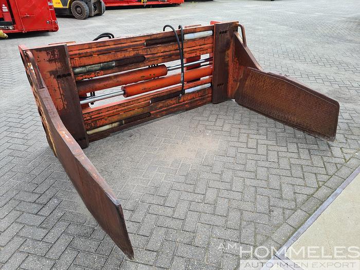 Used Bale clamp,  heavy duty