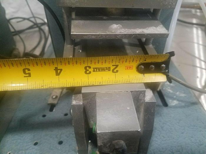 Used Yasui AC-2AU Auto Clamp Wax Injectors Lost Wax Mold Clamp Injection Casting