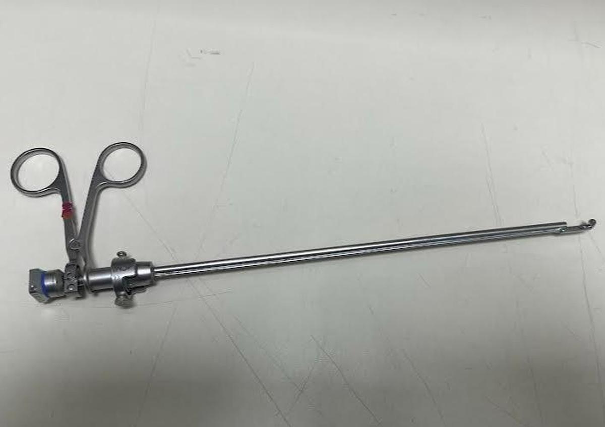 Used ACMI E8213 Optical Cup Tearing Grasping Forceps- Excellent Working Condition