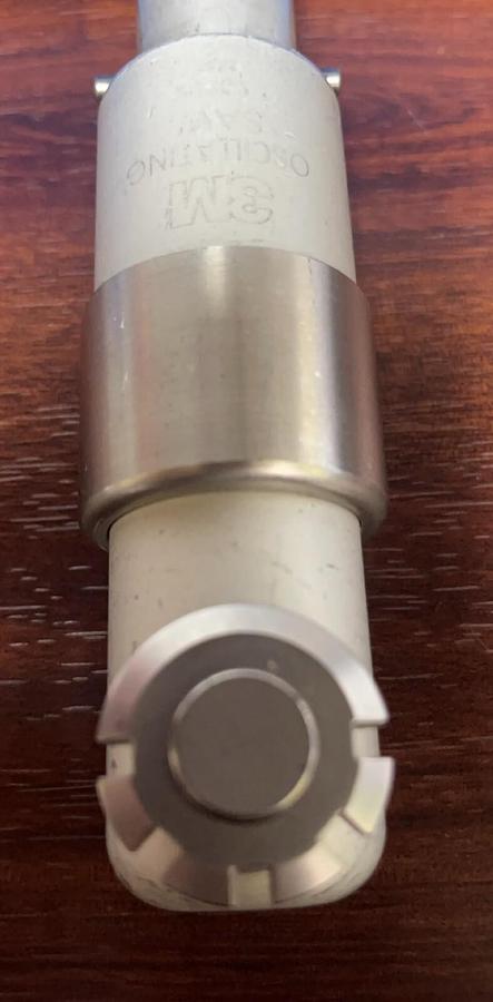 Used Maxi Driver L100 W/3 Attachments & Handle - in Excellent working condition.