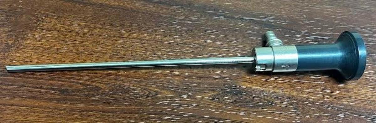 Used Smith & Nephew Dyonics 7205827 30° x 4mm Arthroscope Excellent Working Condition