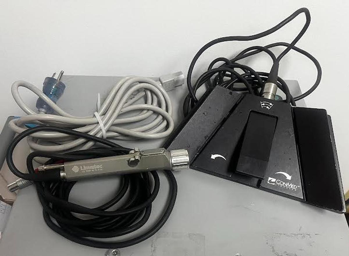 Used ConMed/Linvatec D3000 Console with D9820 Advantage Shaver & C9863 Foot Switch