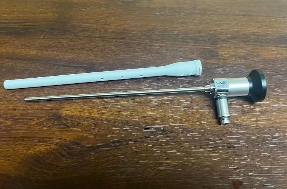 Used Medtronic 1880155 4.0mm 45º Autoclavable Endoscope-Excellent Working Condition