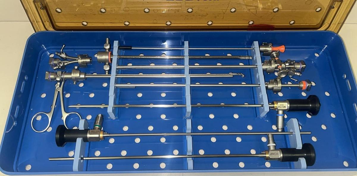 Used ACMI M3-12A, M3-30A, M3-70A Gold autoclavable set 8Piece w/Case-Exc. condition.