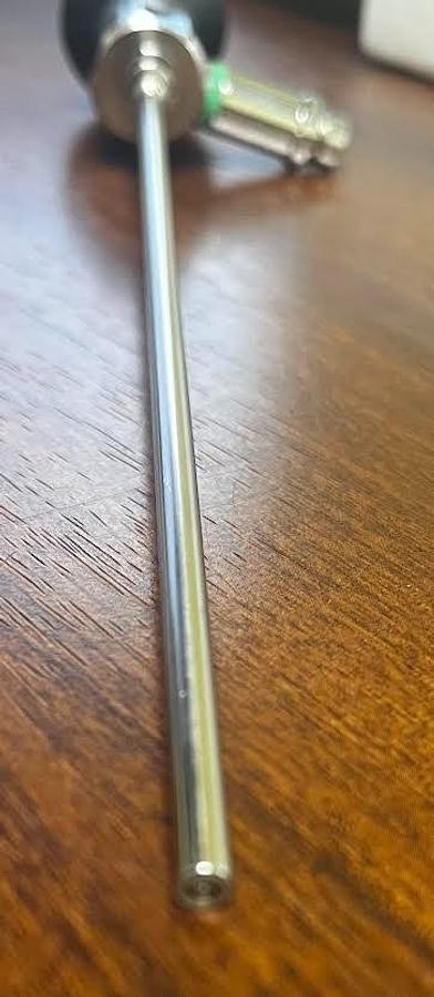 Used Medtronic 1880152 ™ 4.0mm 0º Autoclavable Endoscope-Excellent Working Condition