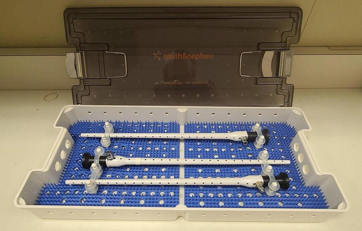 Used ACMI M3 0A, 30A & 70A Gold autoclavable cystoscope set with case -exc condition