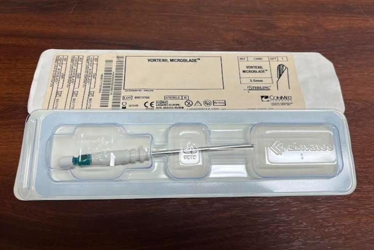 Used ConMed/Linvatec C9991 Vortex Microblade 3.5mm --- Excellent Condition --New