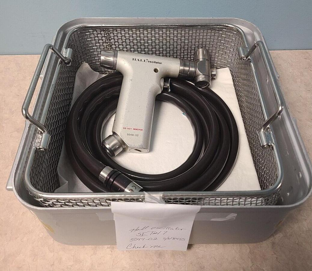 Used Hall 5044-02 Osc saw with hose & case in excellent working condition- warranty