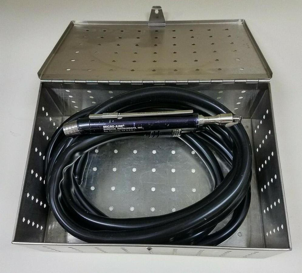 Used MicroAire 1220-000 sag saw with hose & case in excellent working condition