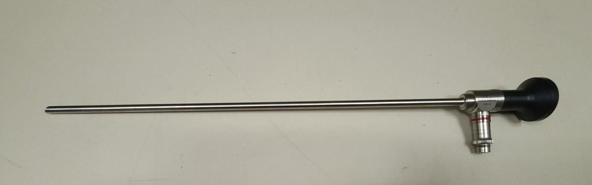 Used ConMed HD5530 5.5mm x 30 degree HD Laparoscope in good working condition