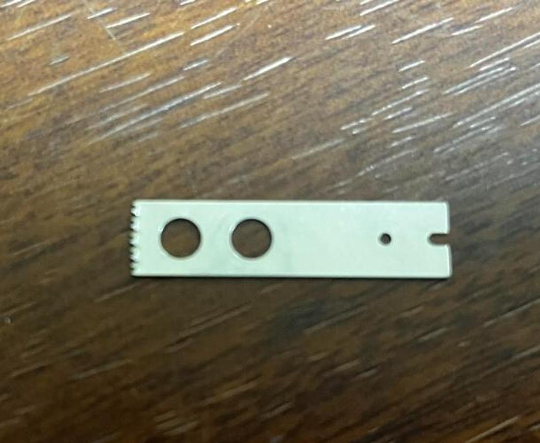 Used MicroAire 5310-30-5 26.0 MM X 6.9 MM X 0.53 MM Small Bone- Excellent Condition
