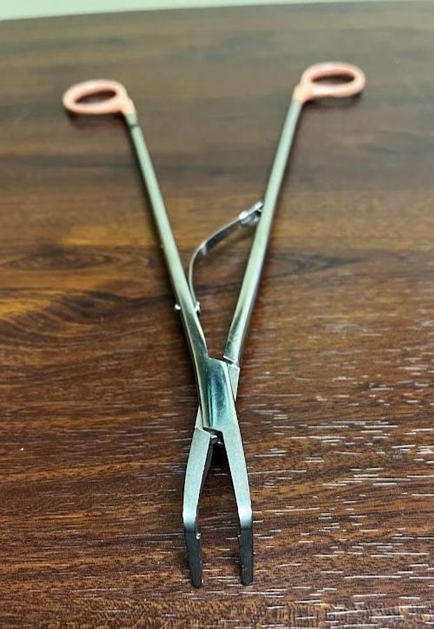 Used Weck Atrauclip Instrument 9 PC clip applier set -in Excellent Working Condition